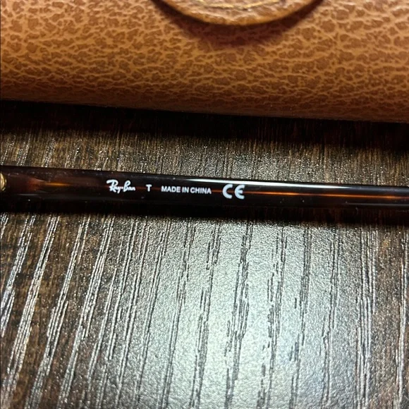 Ray-Ban Tortoise and Gold Sunglasses - Picture 3 of 5